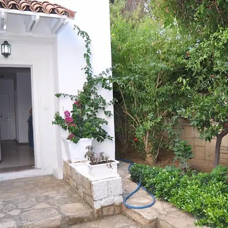 Nur Villa Casa de hóspedes Torba