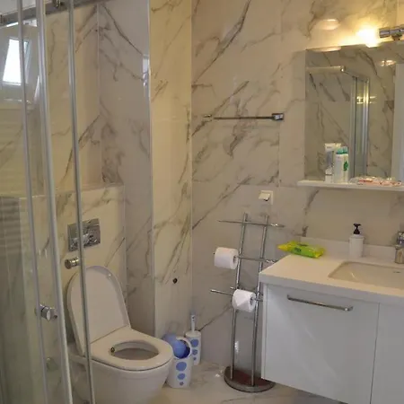 Guest house Nur Villa Torba