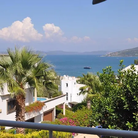 Guest house Nur Villa